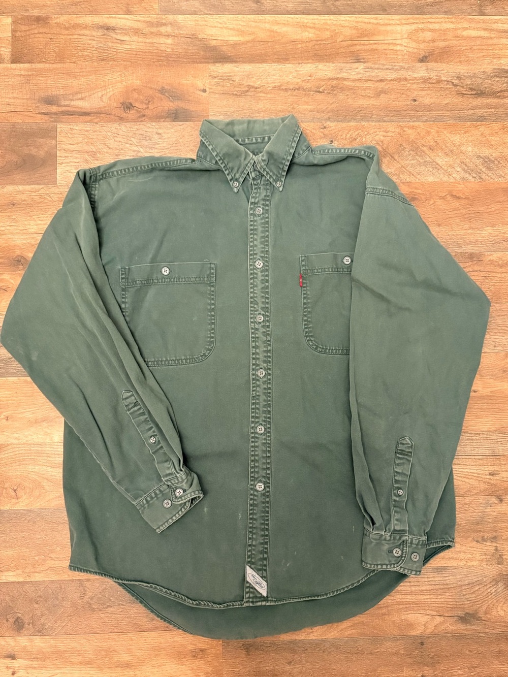 Levi's Men's Olive Green Button-Down Shirt